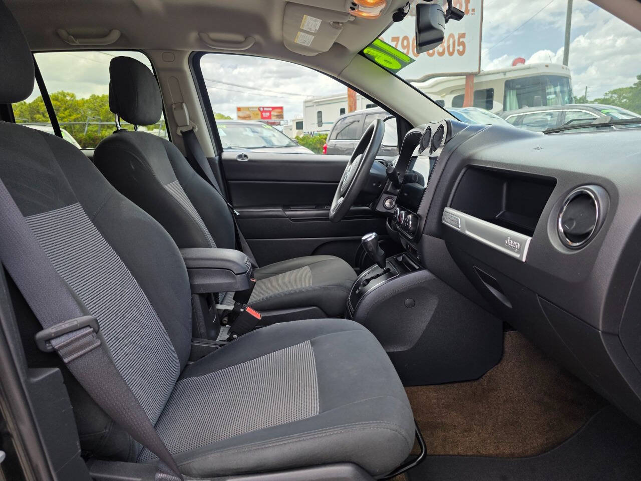 Used 2016 Jeep Compass Sport w/ Power Value Group AWD/4WD image 13