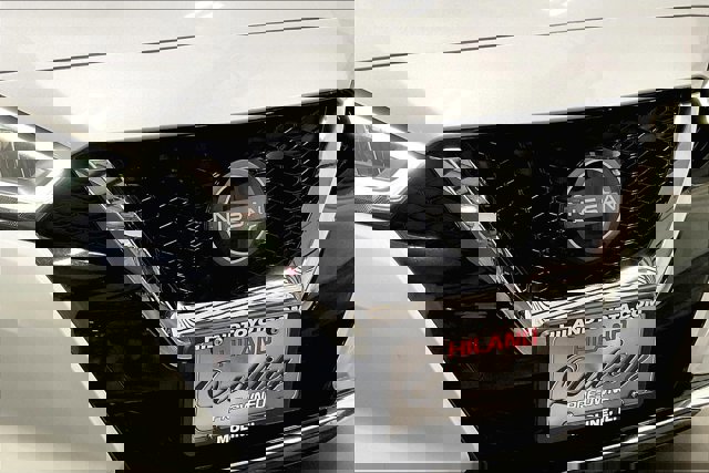 Used 2023 Nissan Maxima SV w/ Floor Mat Group image 30