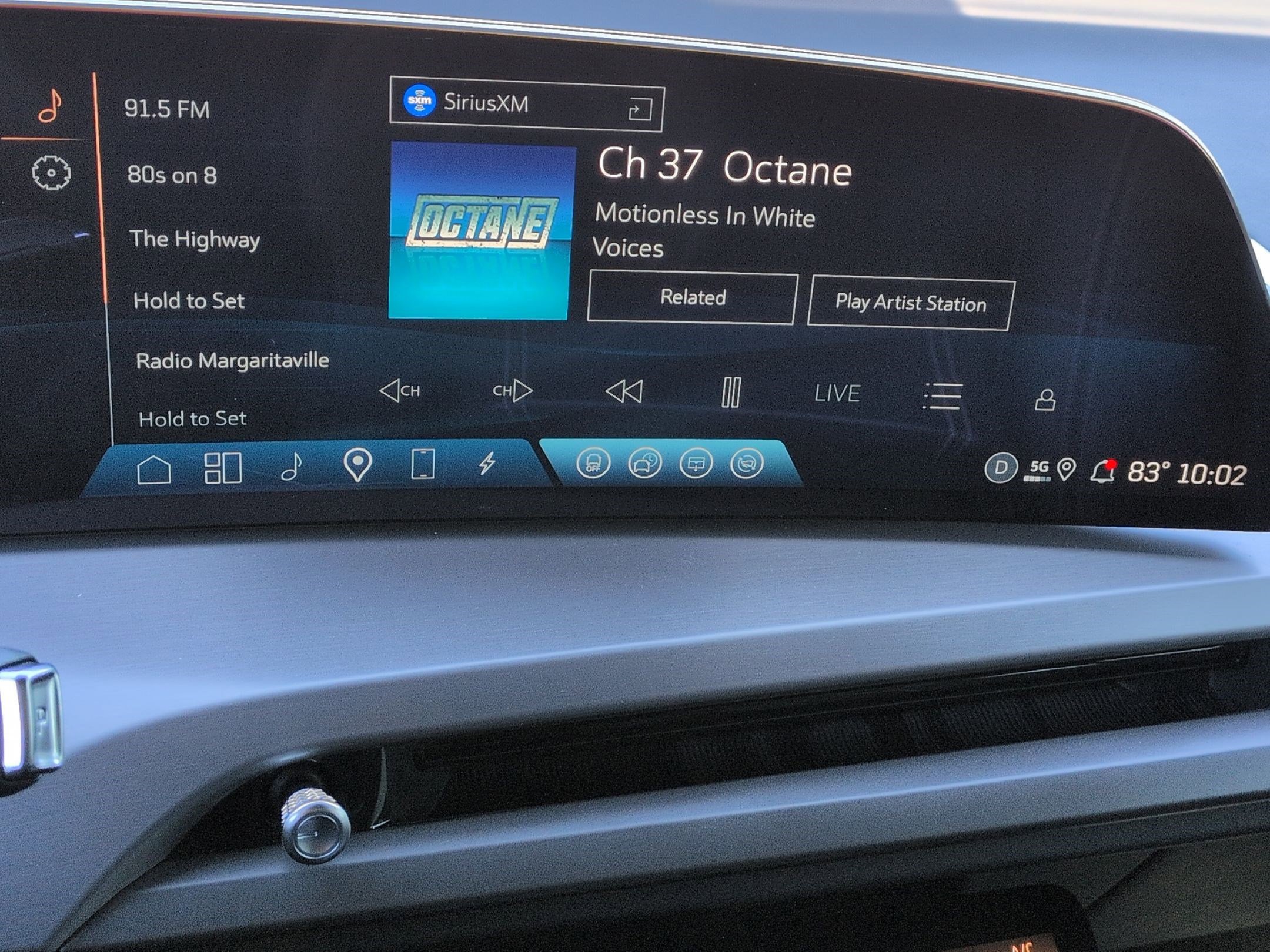 Used 2026 Cadillac Vistiq Sport image 22