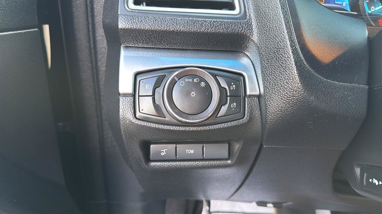 Used 2017 Ford Explorer Sport w/ Equipment Group 401A AWD/4WD image 28
