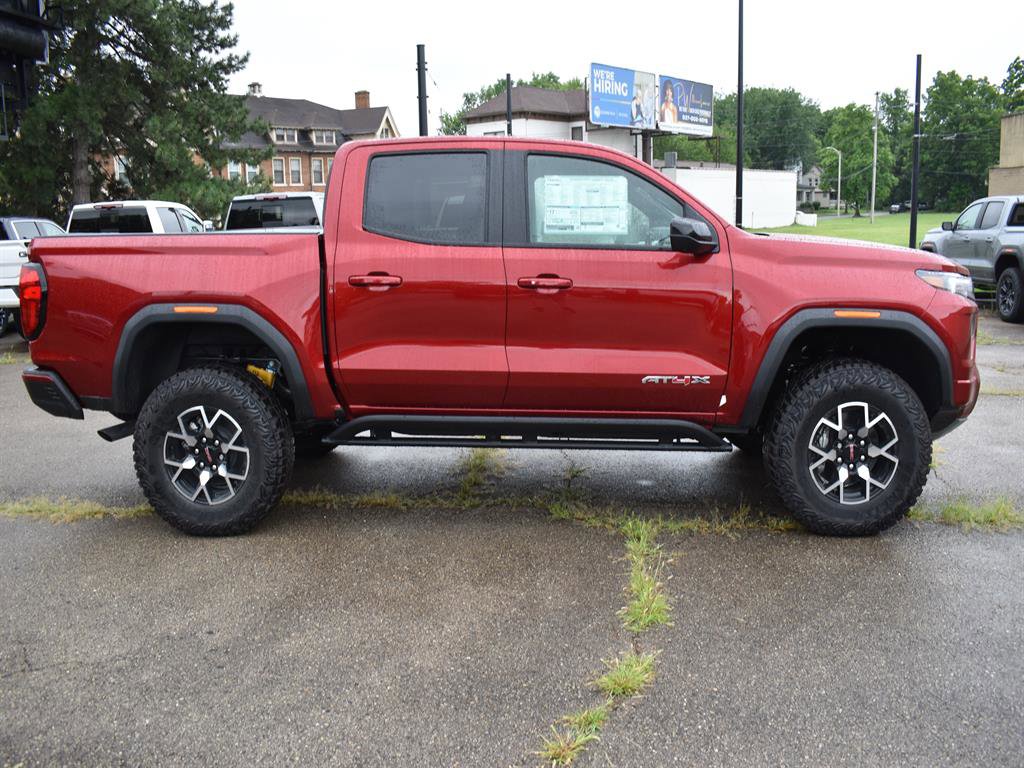 New 2025 GMC Canyon AT4 w/ AT4X Package image 4