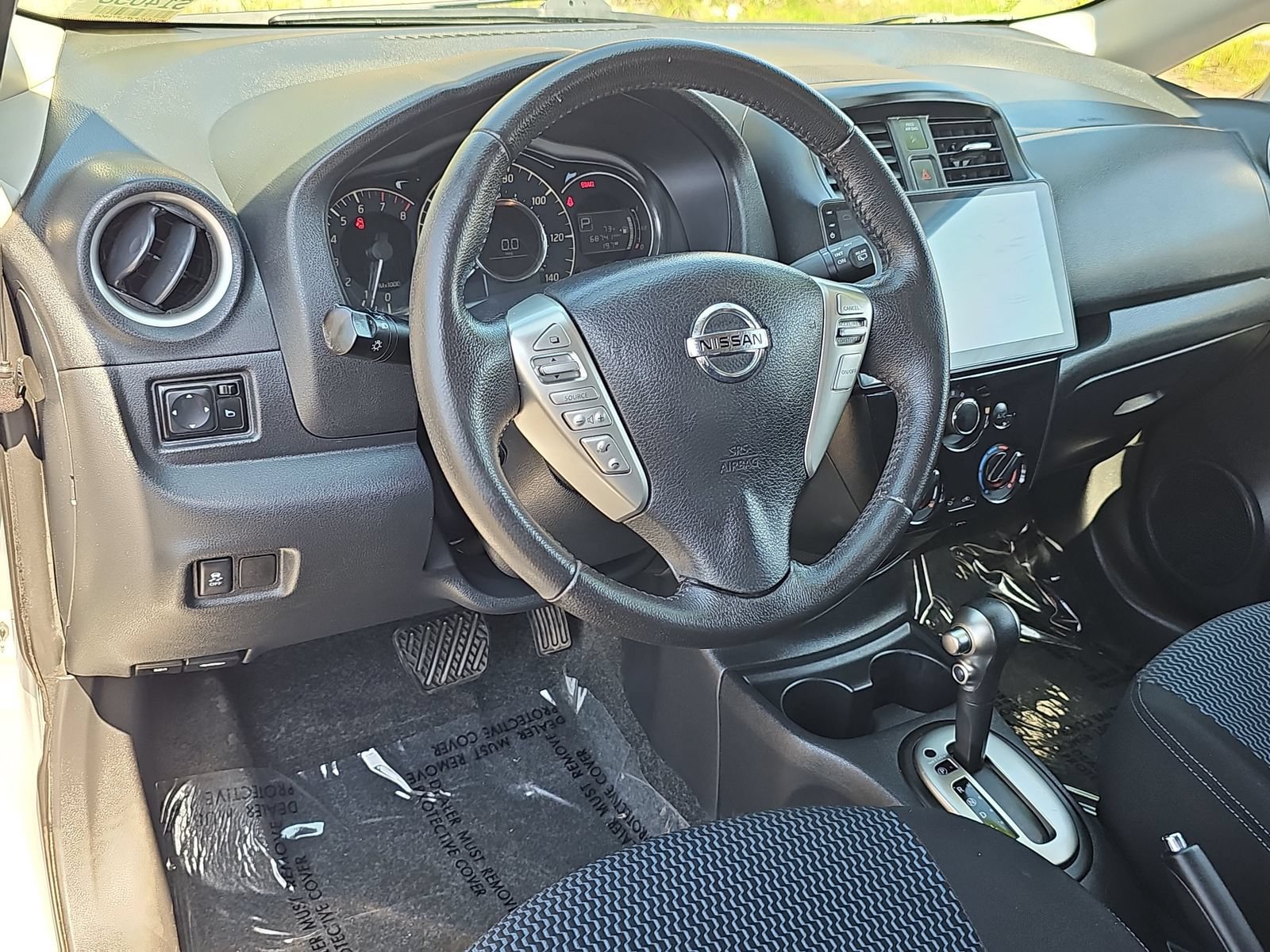 Used 2015 Nissan Versa Note SV w/ Sport Value Package FWD image 15