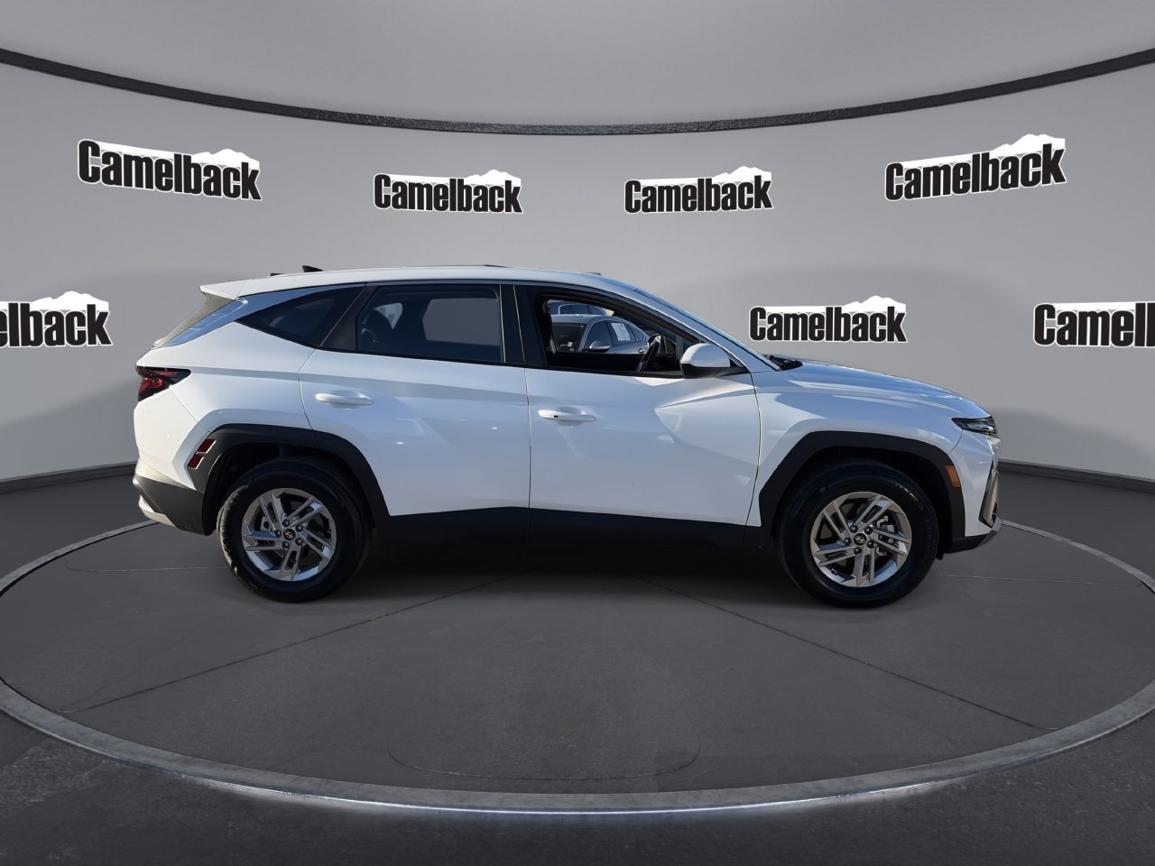 Certified 2025 Hyundai Tucson SE AWD/4WD image 8
