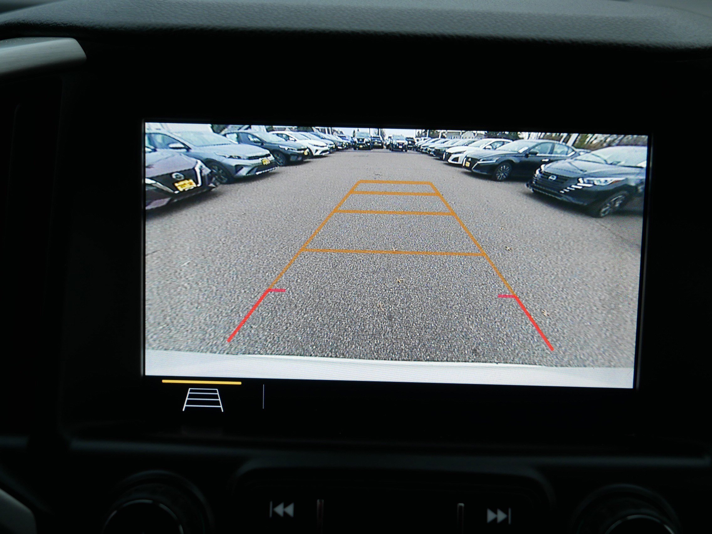 Used 2020 GMC Terrain SLT w/ Preferred Package image 27