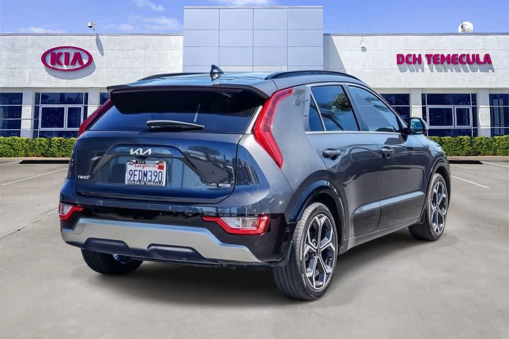 Certified 2023 Kia Niro EX Touring image 4