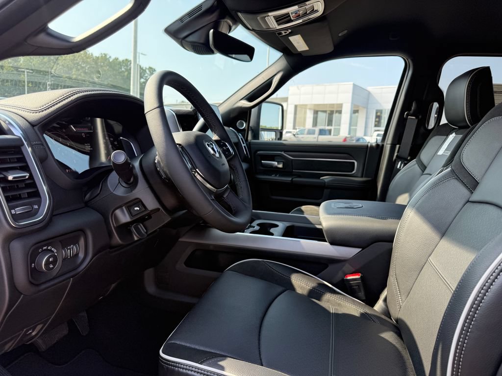 New 2027 RAM 2500 Laramie w/ Night Edition AWD/4WD image 4