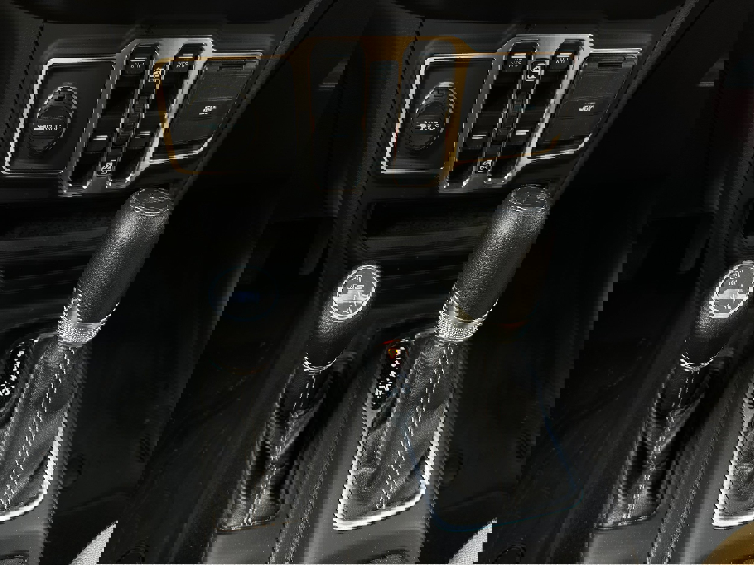 Used 2019 Jeep Wrangler Unlimited Sahara image 16