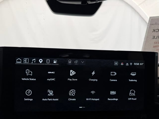 Used 2026 GMC Hummer EV SUV w/ LPO, Dark Essentials Package AWD/4WD image 34