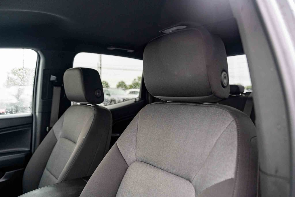 Certified 2024 Chevrolet Colorado Trail Boss w/ Technology Package AWD/4WD image 9