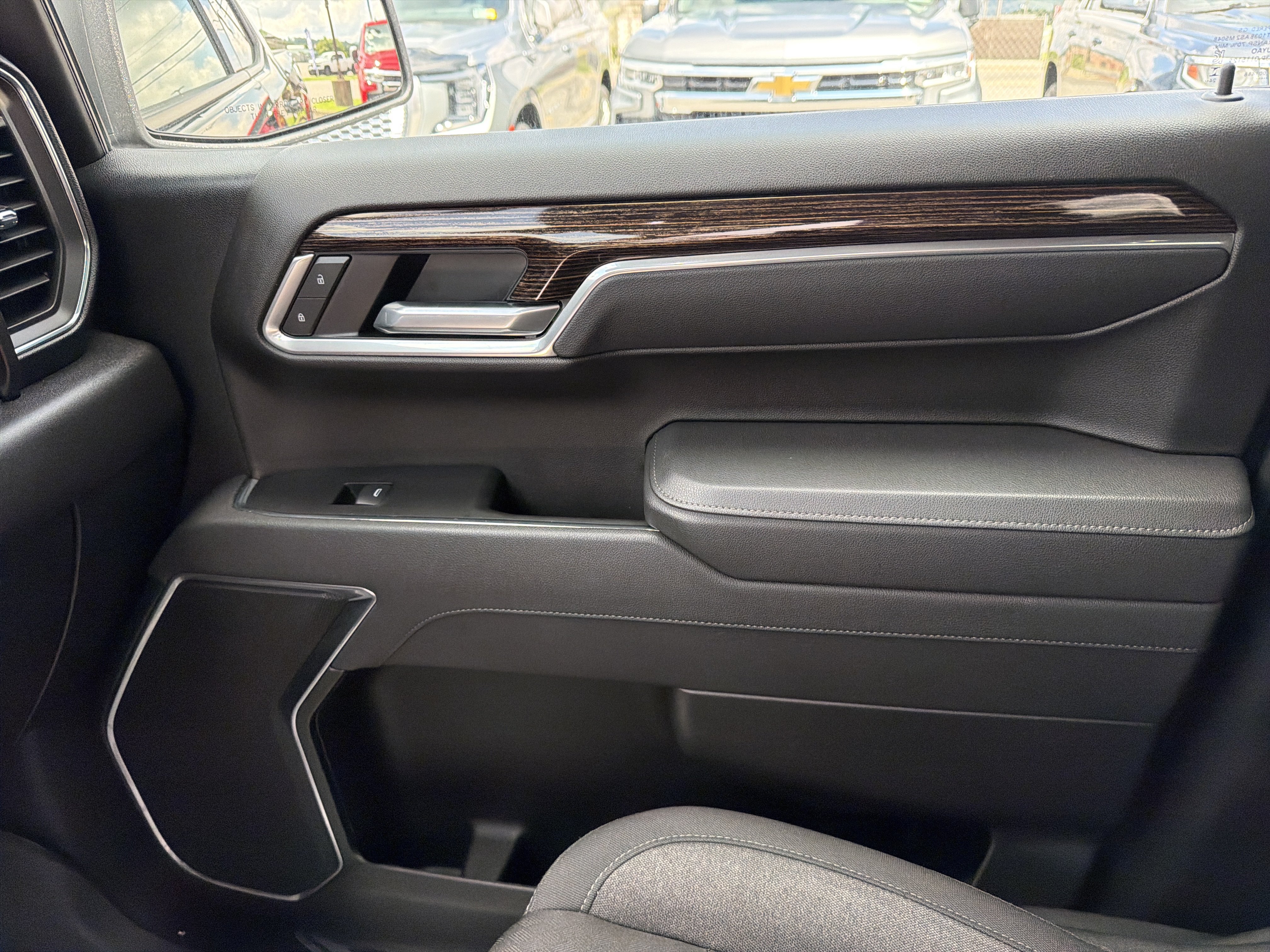 Certified 2025 GMC Sierra 1500 Elevation AWD/4WD image 25