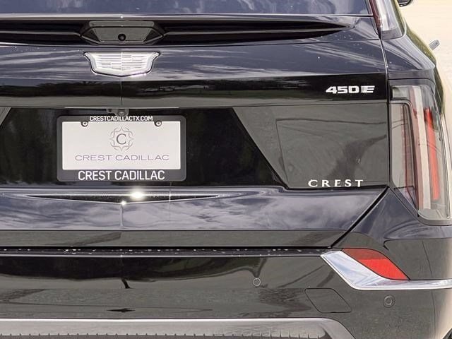 New 2026 Cadillac Optiq Luxury 1 RWD image 5
