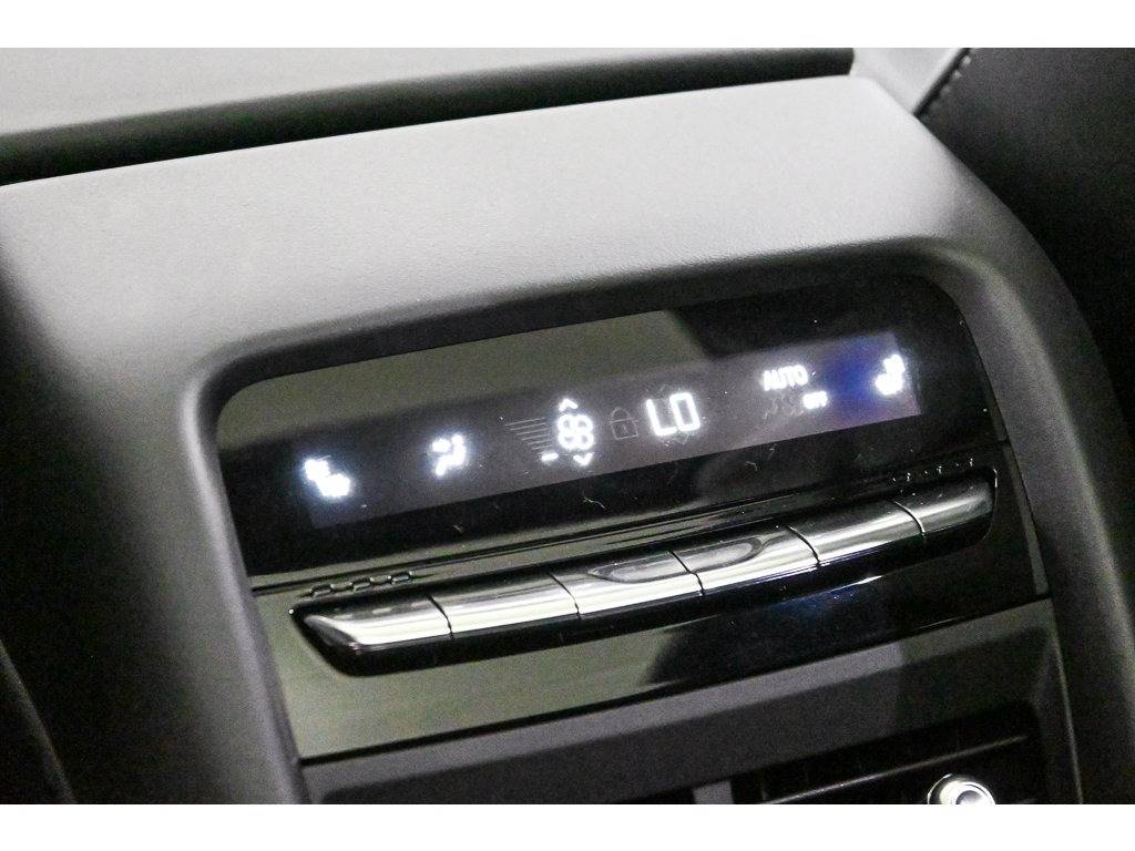 New 2026 Cadillac Lyriq V AWD/4WD image 14