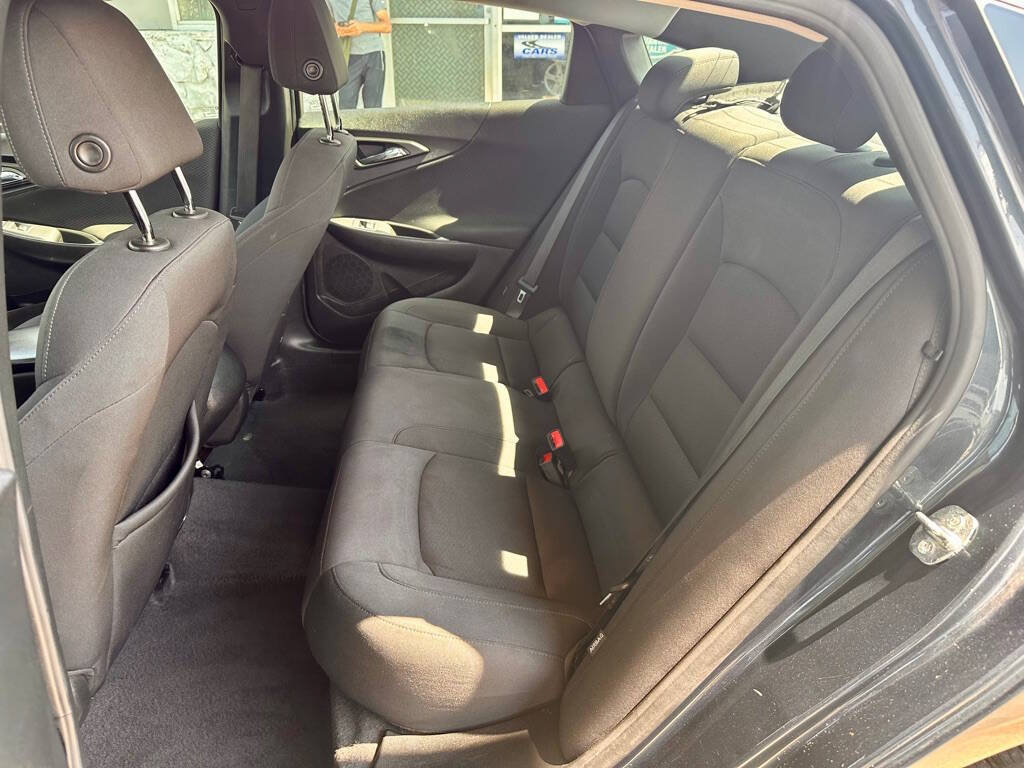 Used 2020 Chevrolet Malibu LS FWD image 16