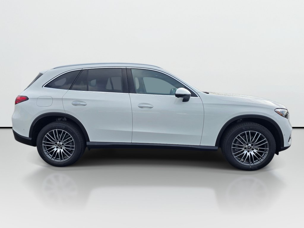 New 2026 Mercedes-Benz GLC 300 4MATIC image 6