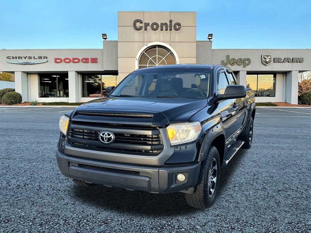 Used 2015 Toyota Tundra SR w/ Tow Package image 7