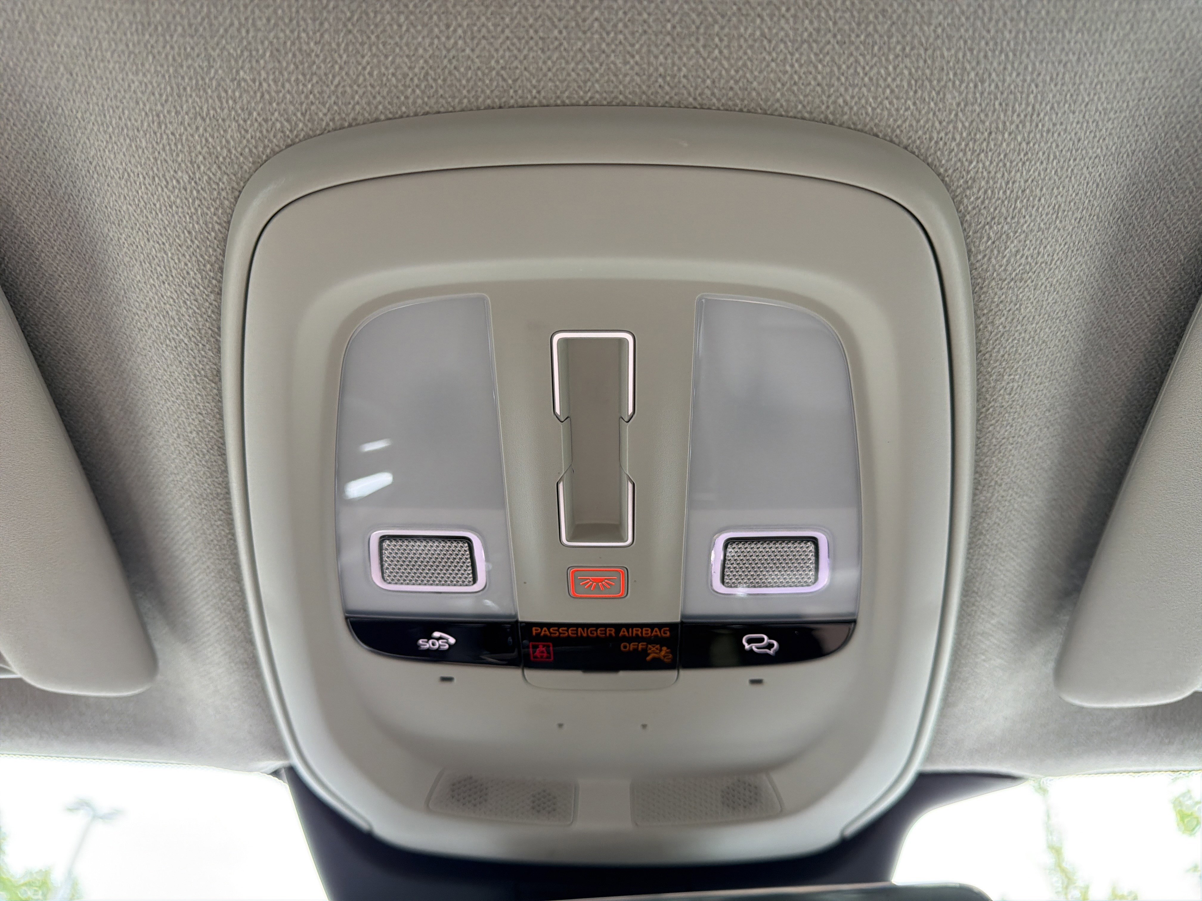 Used 2026 Volvo XC40 B5 Plus w/ Protection Package Premier image 29