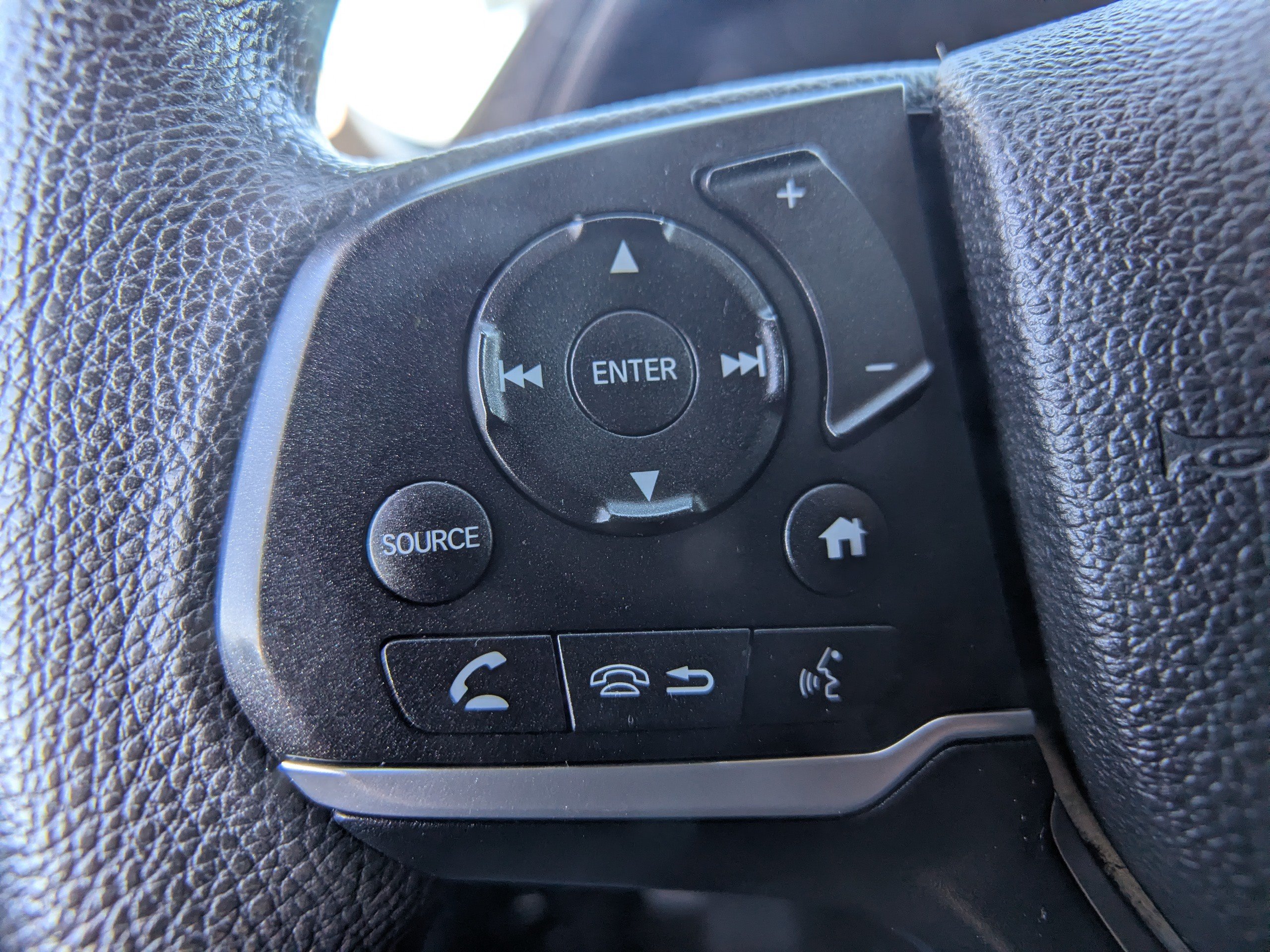 Used 2019 Honda Pilot LX image 24