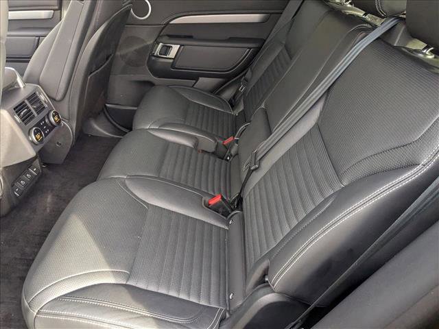 Used 2021 Land Rover Discovery S R-Dynamic image 20