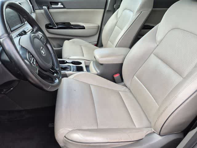 Used 2019 Kia Sportage EX w/ Option Group 040 AWD/4WD image 16