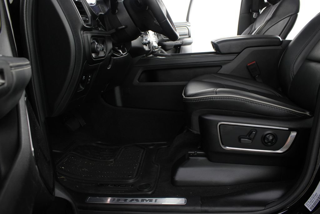 Used 2024 RAM 1500 Limited AWD/4WD image 20