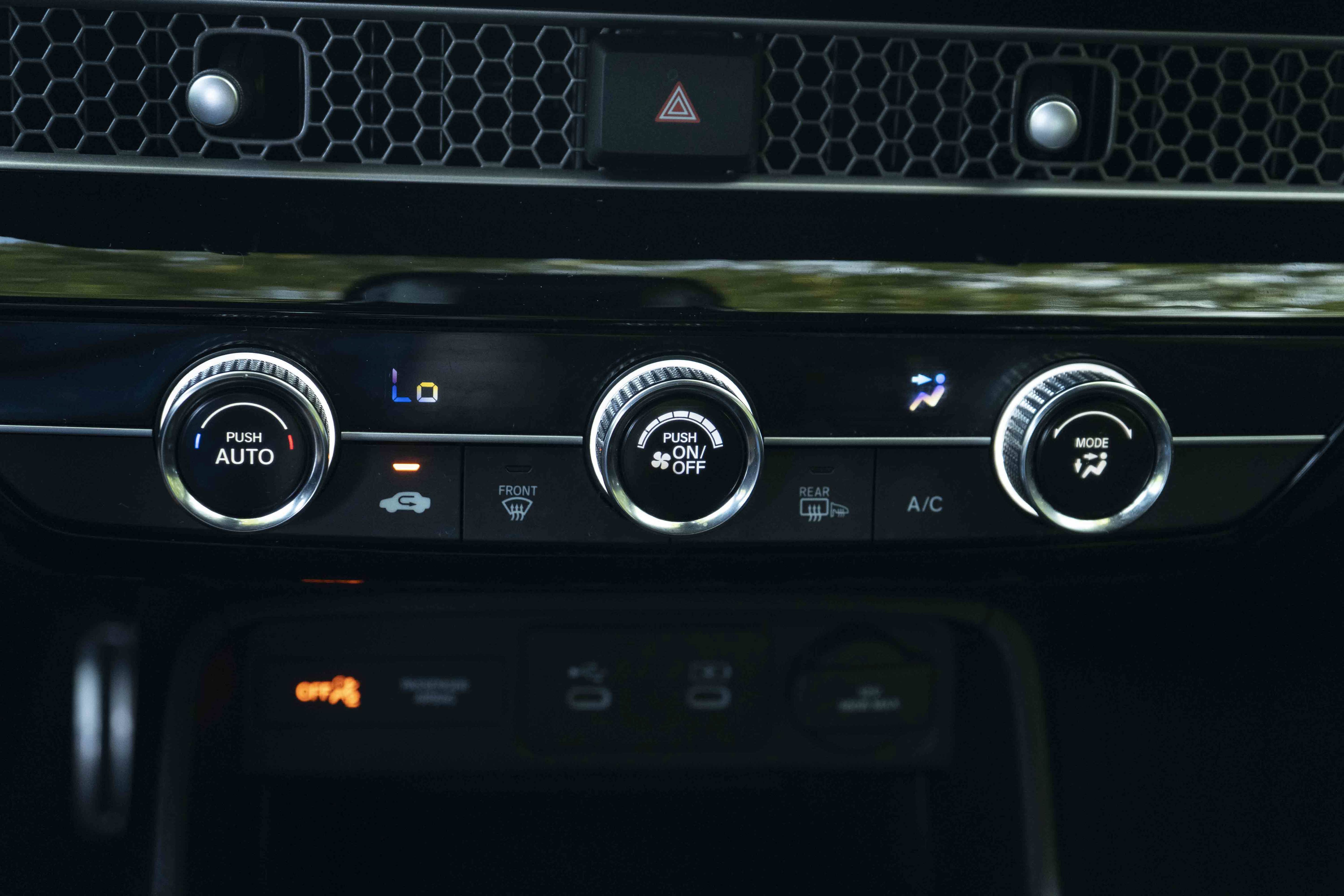 Certified 2025 Honda Civic Sport image 33