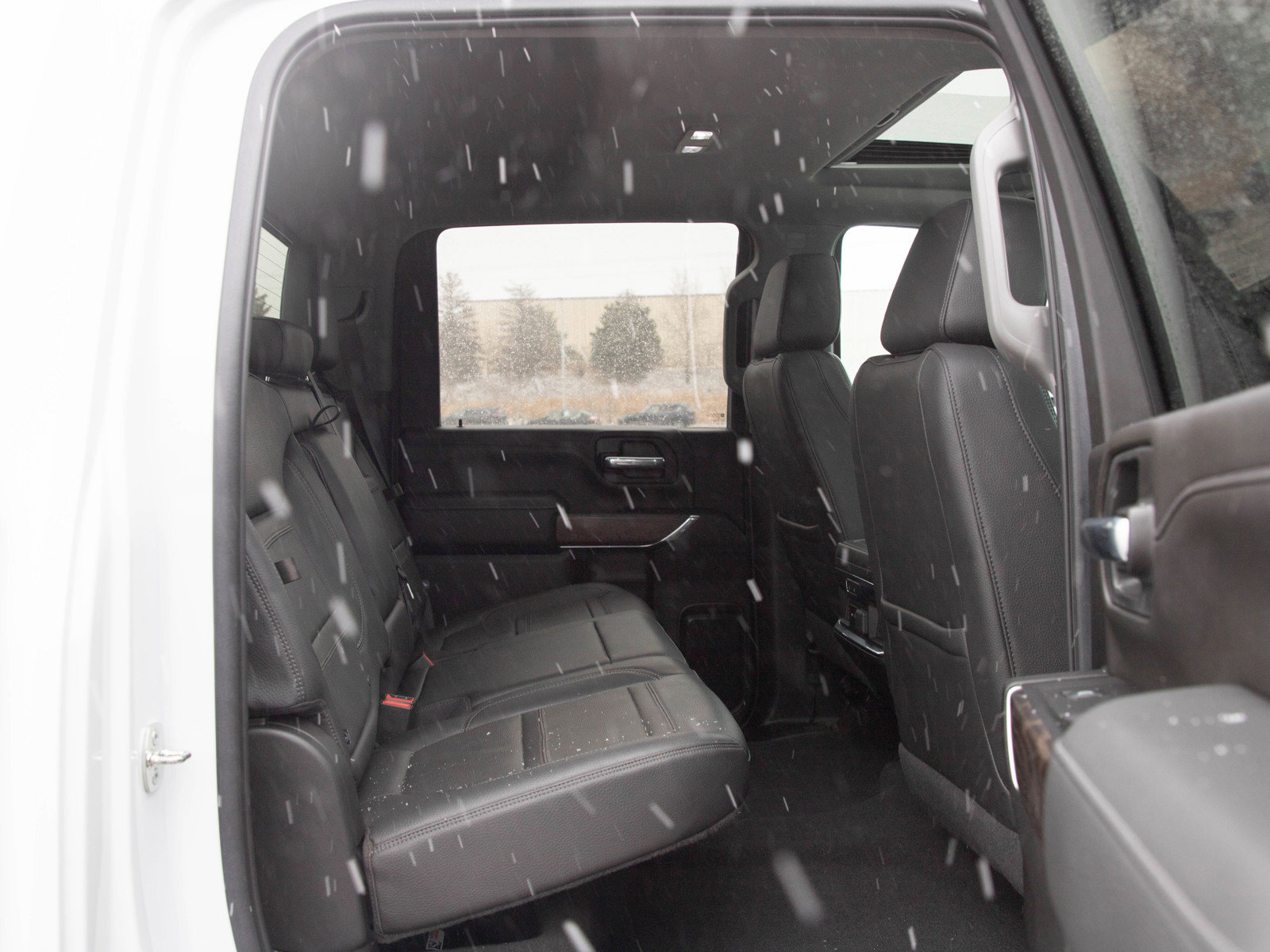 Used 2022 GMC Sierra 3500 Denali w/ Denali Ultimate Package image 12