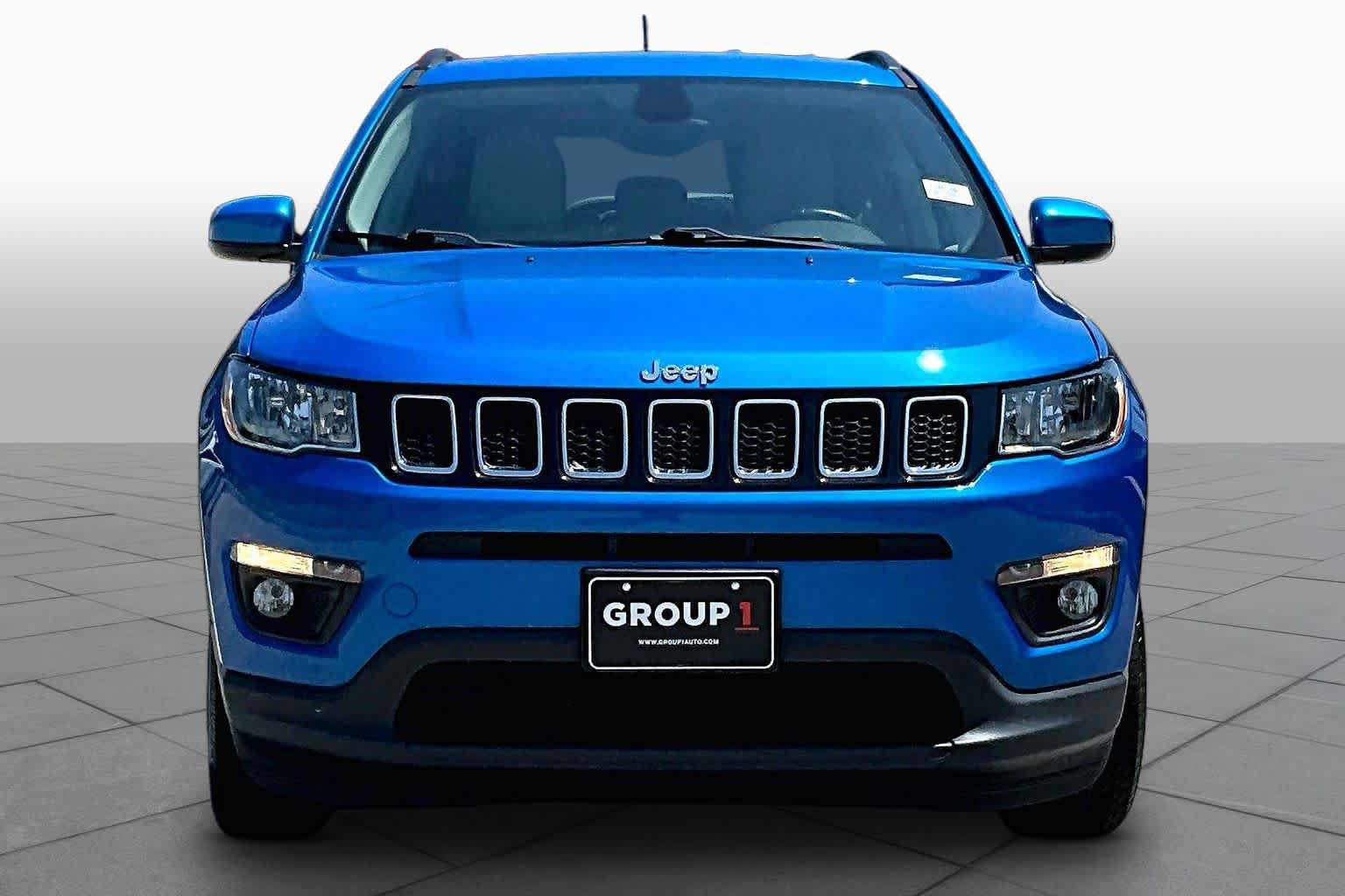 Used 2018 Jeep Compass Latitude AWD/4WD image 4