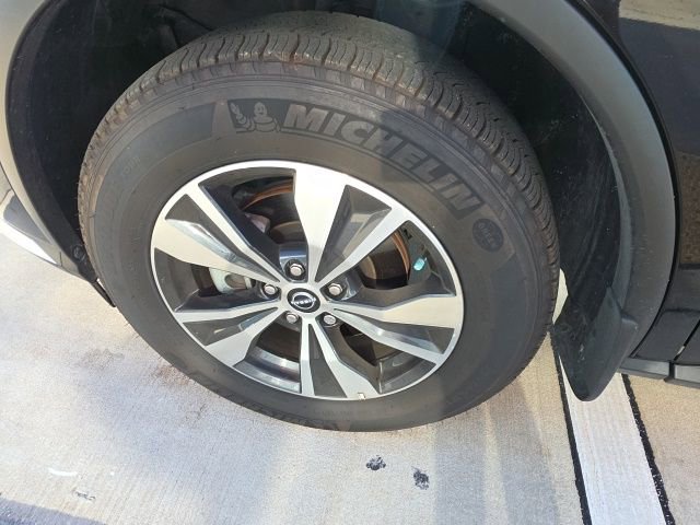 Used 2024 Nissan Murano SV image 10