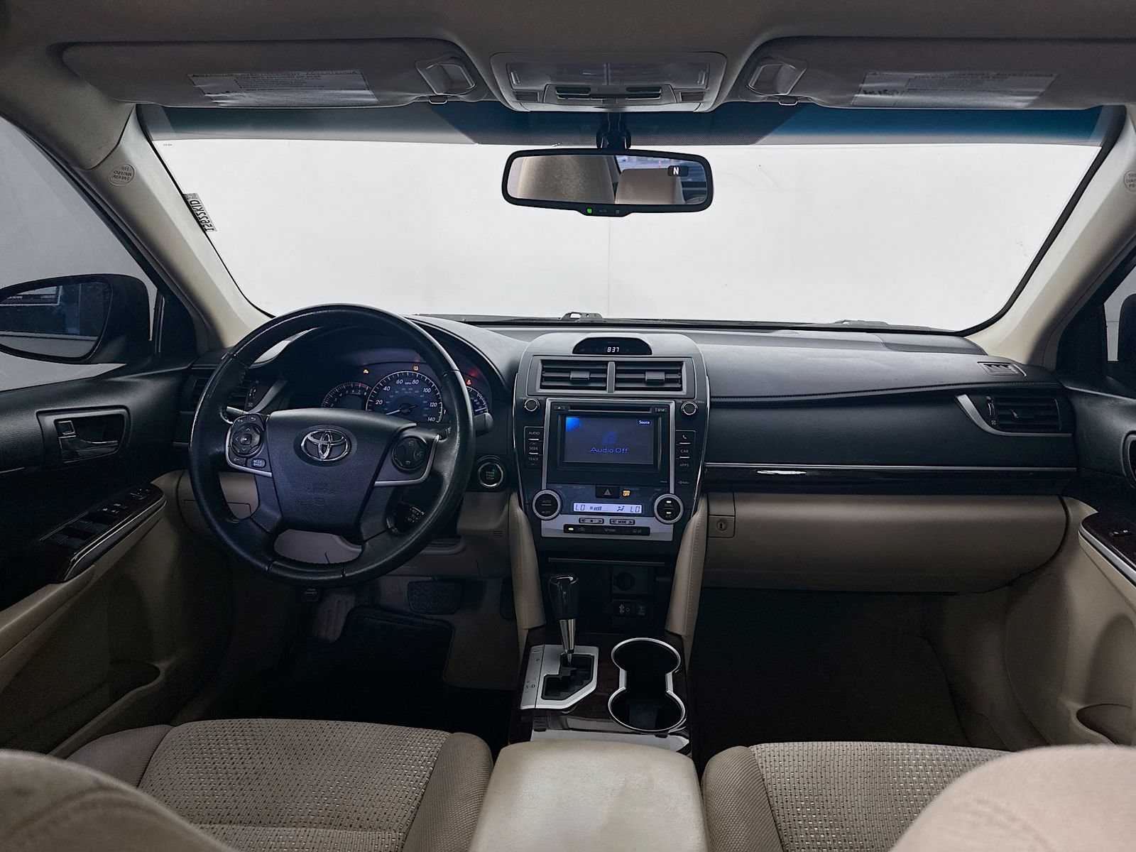 Used 2014 Toyota Camry XLE FWD image 21