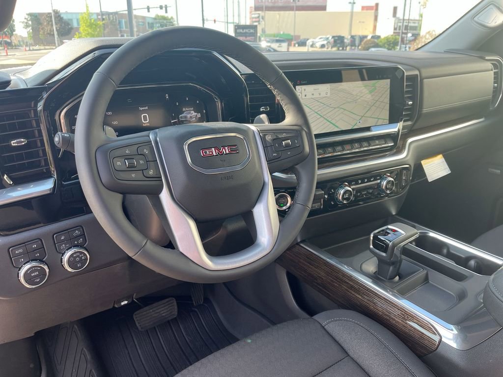 Used 2025 GMC Sierra 1500 Elevation w/ Preferred Package AWD/4WD image 12