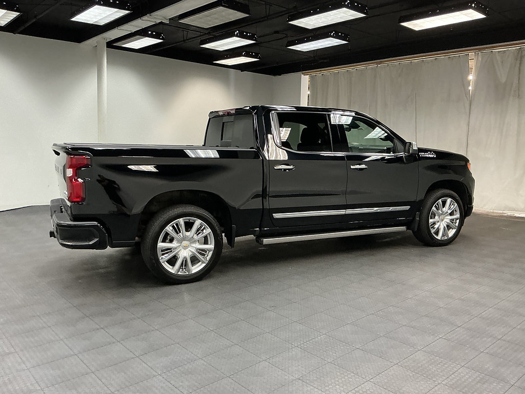 Used 2026 Chevrolet Silverado 1500 High Country AWD/4WD image 6