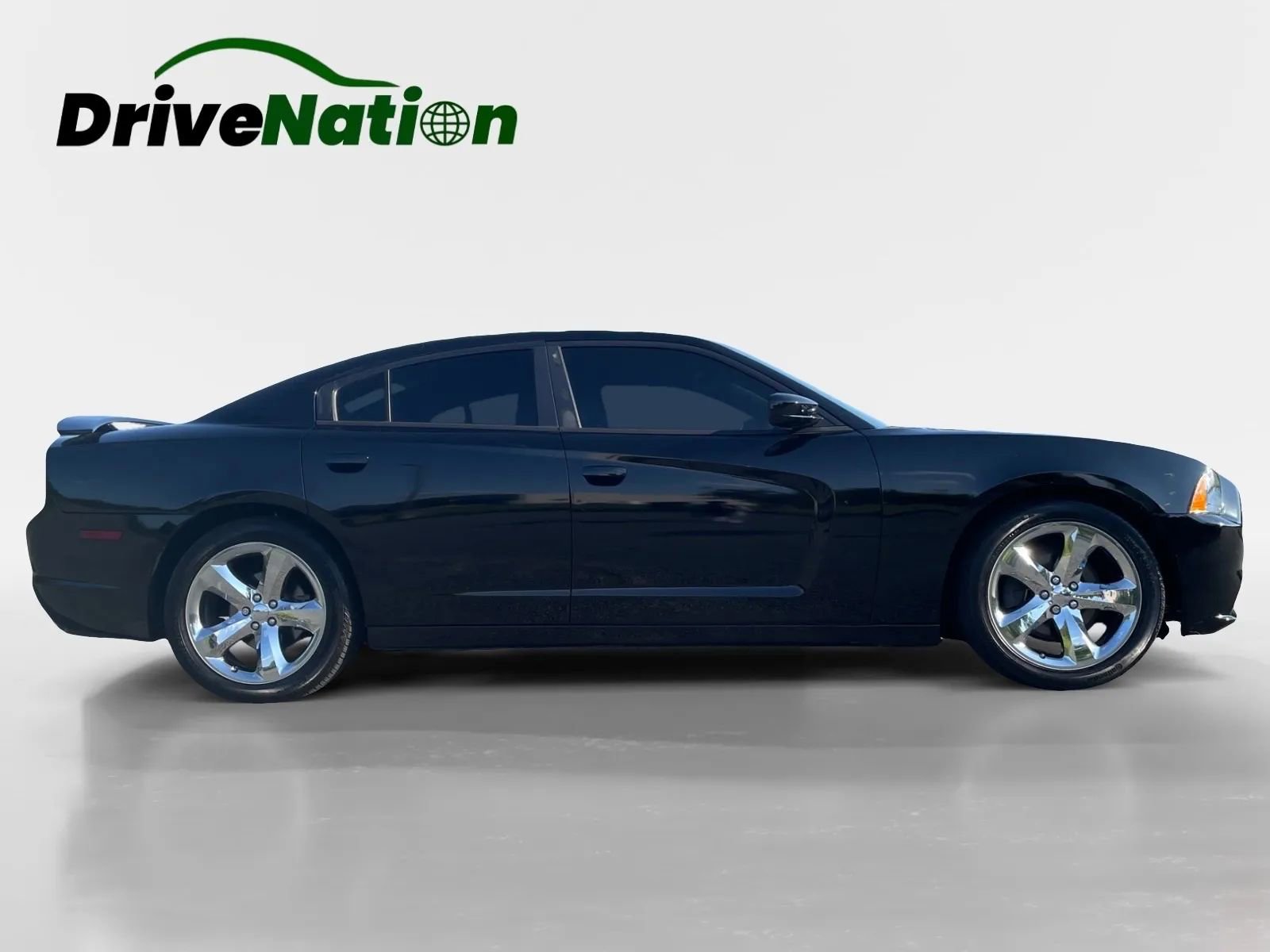 Used 2013 Dodge Charger R/T w/ Blacktop Pkg RWD image 6