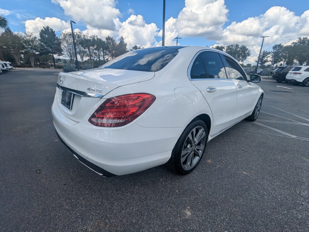 Used 2015 Mercedes-Benz C 300 4MATIC Sedan image 14