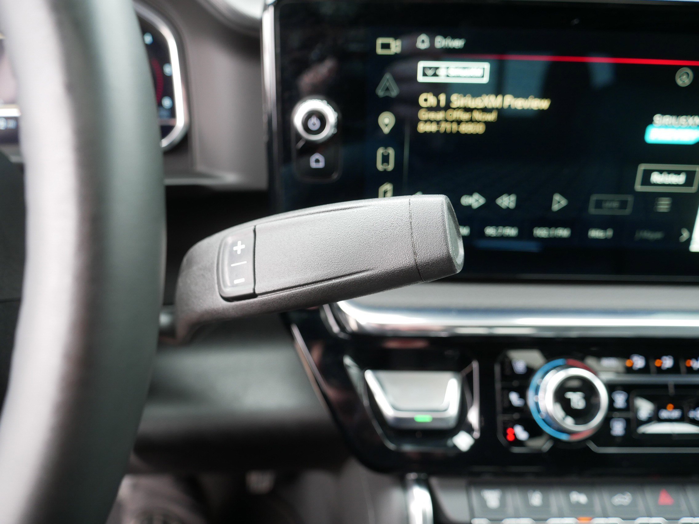 Used 2025 GMC Sierra 3500 Denali w/ Denali Reserve Package image 24