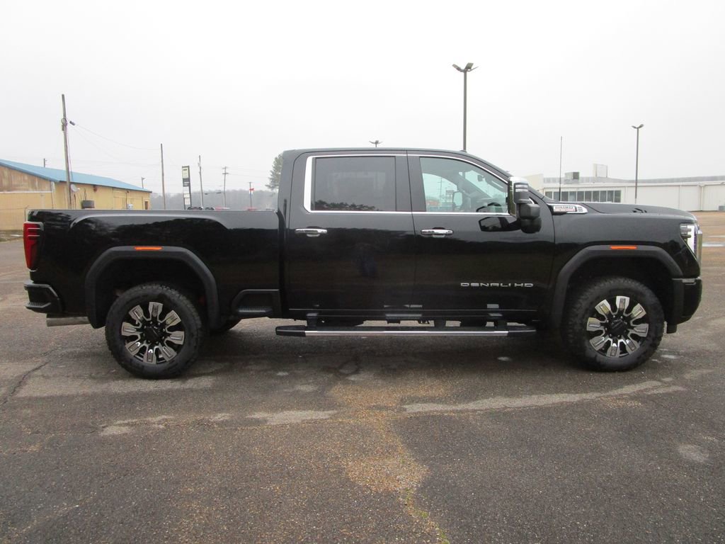 New 2026 GMC Sierra 2500 Denali w/ Denali Reserve Package image 6