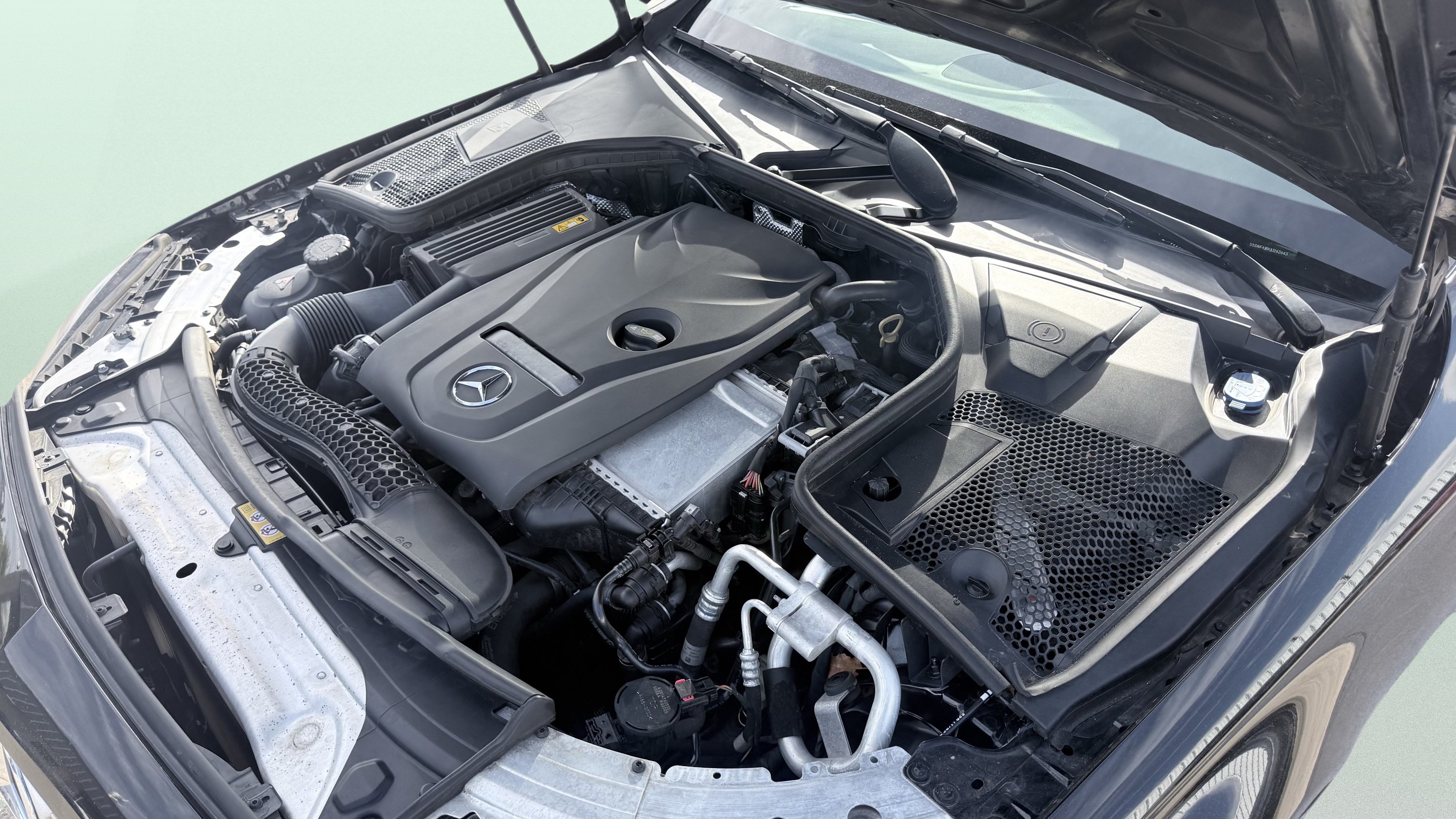 Used 2018 Mercedes-Benz C 300 Sedan w/ Premium Package image 16