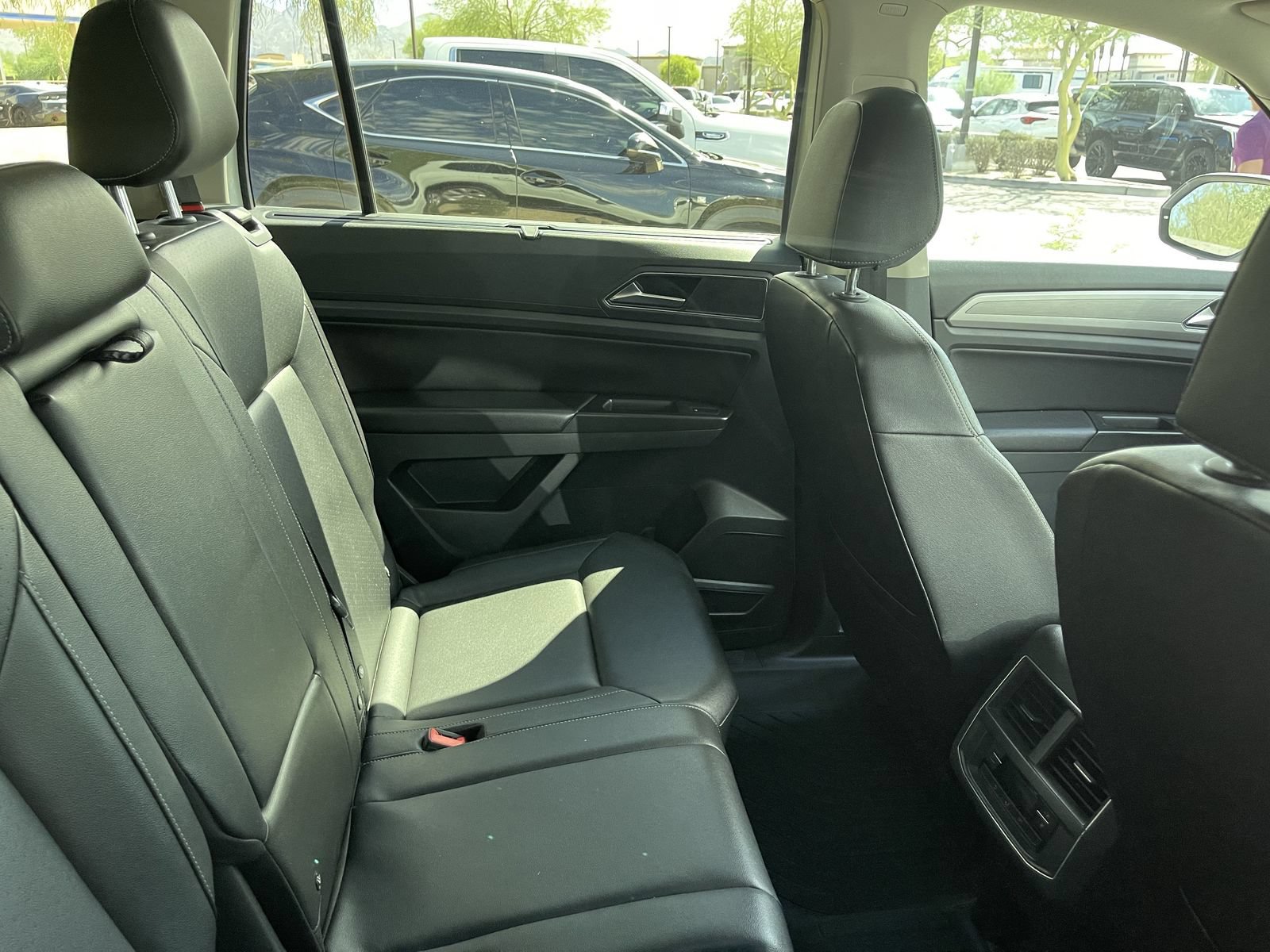 Used 2018 Volkswagen Atlas SE AWD/4WD image 8