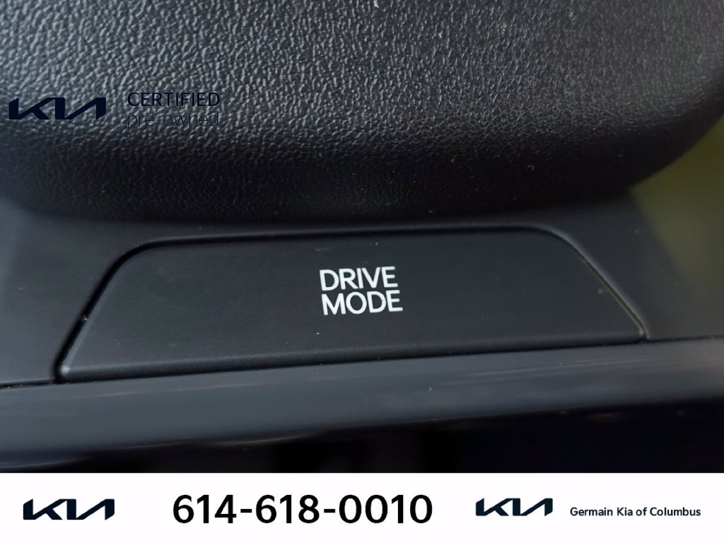 Certified 2024 Kia EV9 Light RWD image 32