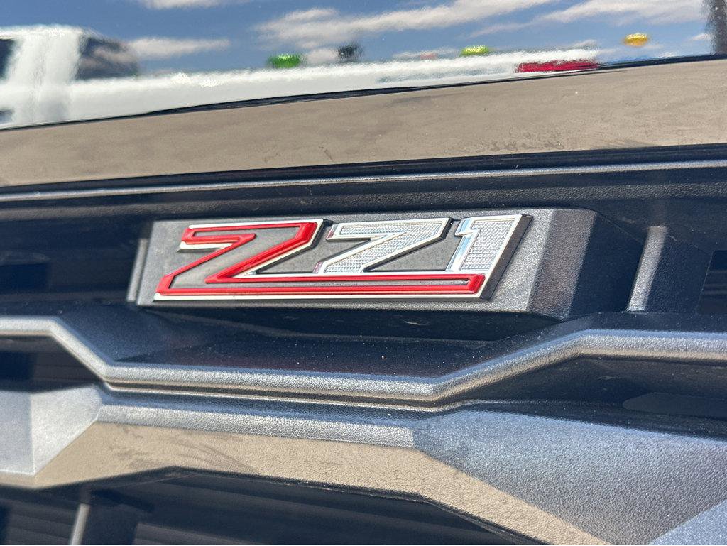 Used 2024 Chevrolet Colorado Z71 w/ Z71 Convenience Package 2 AWD/4WD image 43