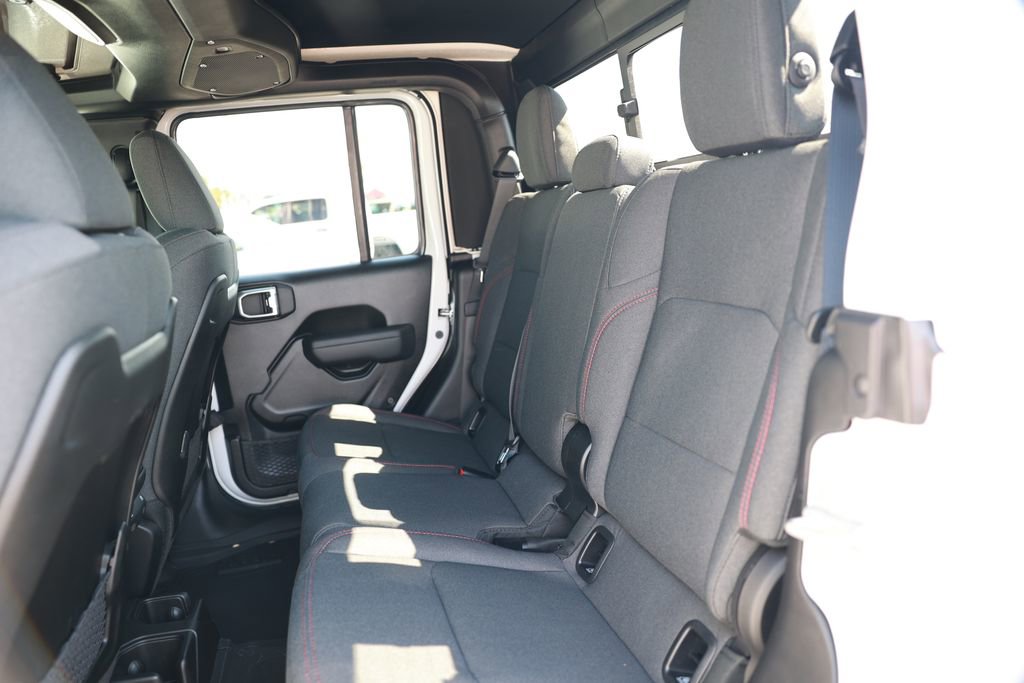 New 2026 Jeep Gladiator Rubicon AWD/4WD image 32