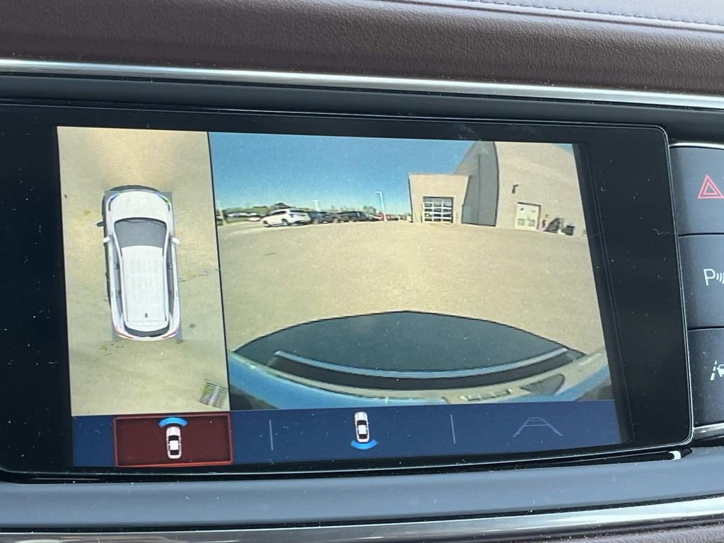 Used 2019 Buick Enclave Avenir w/ Avenir Technology Package image 38