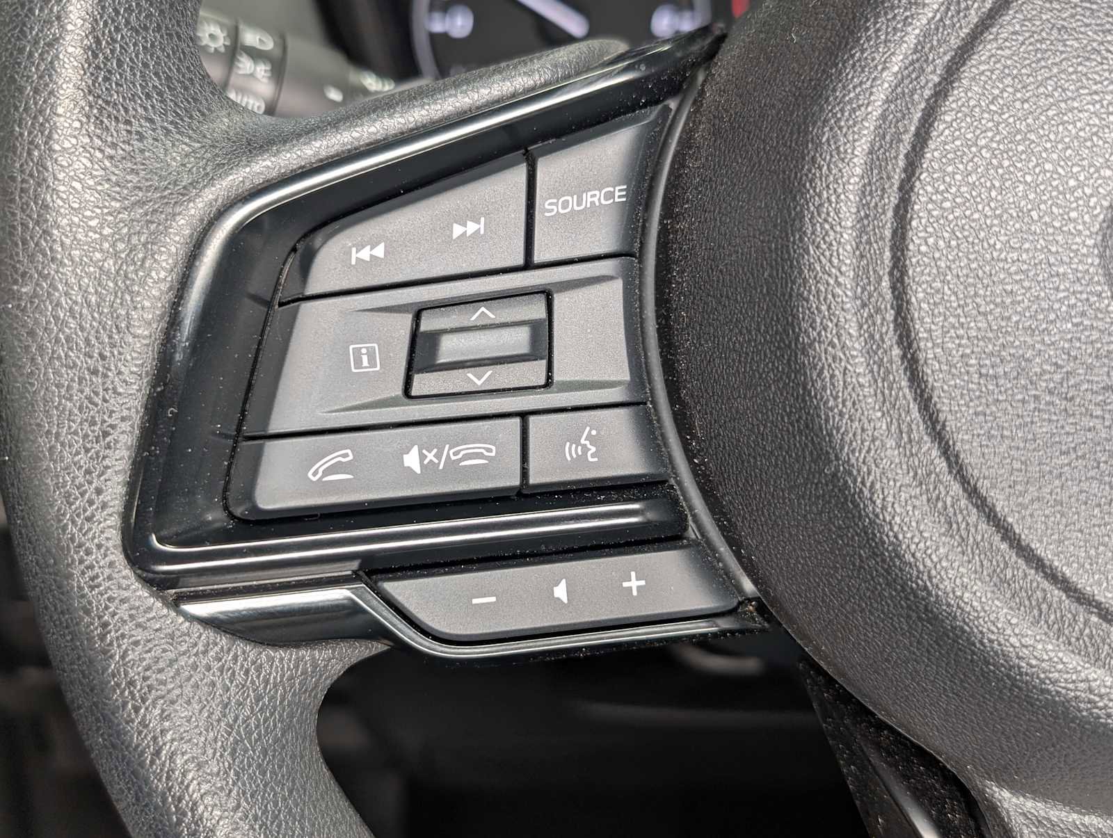 Used 2024 Subaru Crosstrek 2.0i Premium AWD/4WD image 36