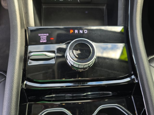 Used 2023 Jeep Grand Cherokee L Limited w/ Luxury Tech Group II AWD/4WD image 36
