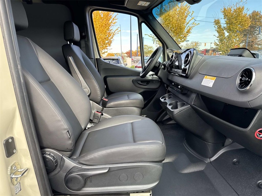New 2026 Mercedes-Benz Sprinter 2500 image 11