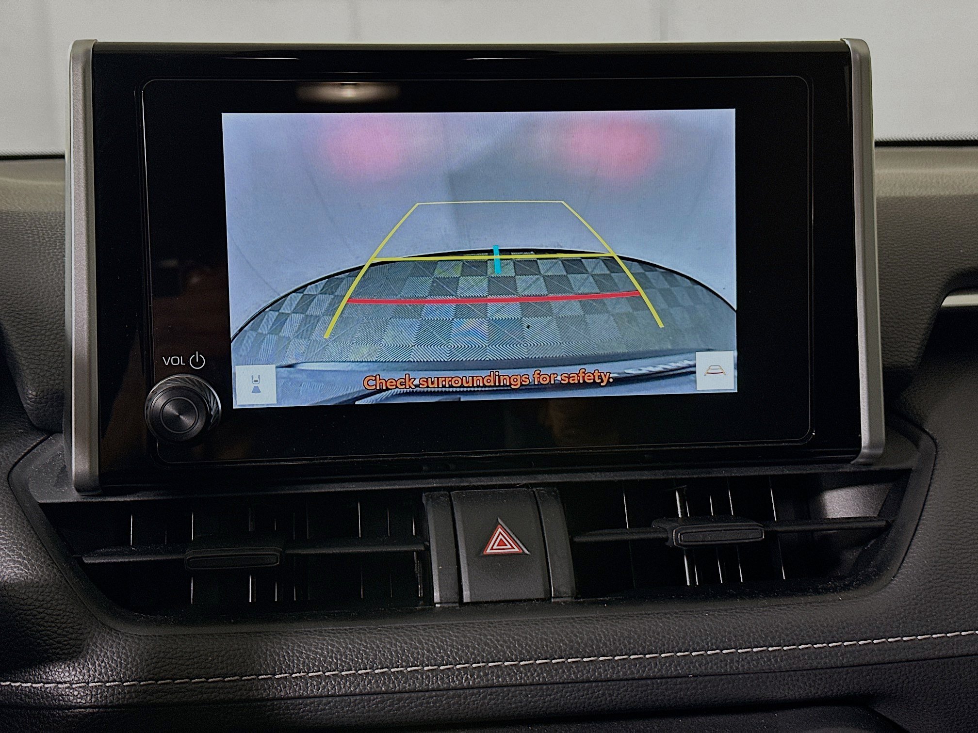 Used 2025 Toyota RAV4 LE AWD/4WD image 24