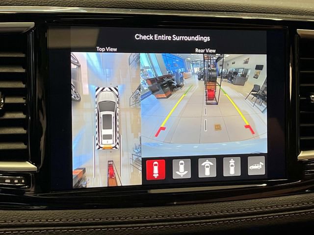 New 2026 Chrysler Pacifica Pinnacle w/ Trailer Tow Group AWD/4WD image 32