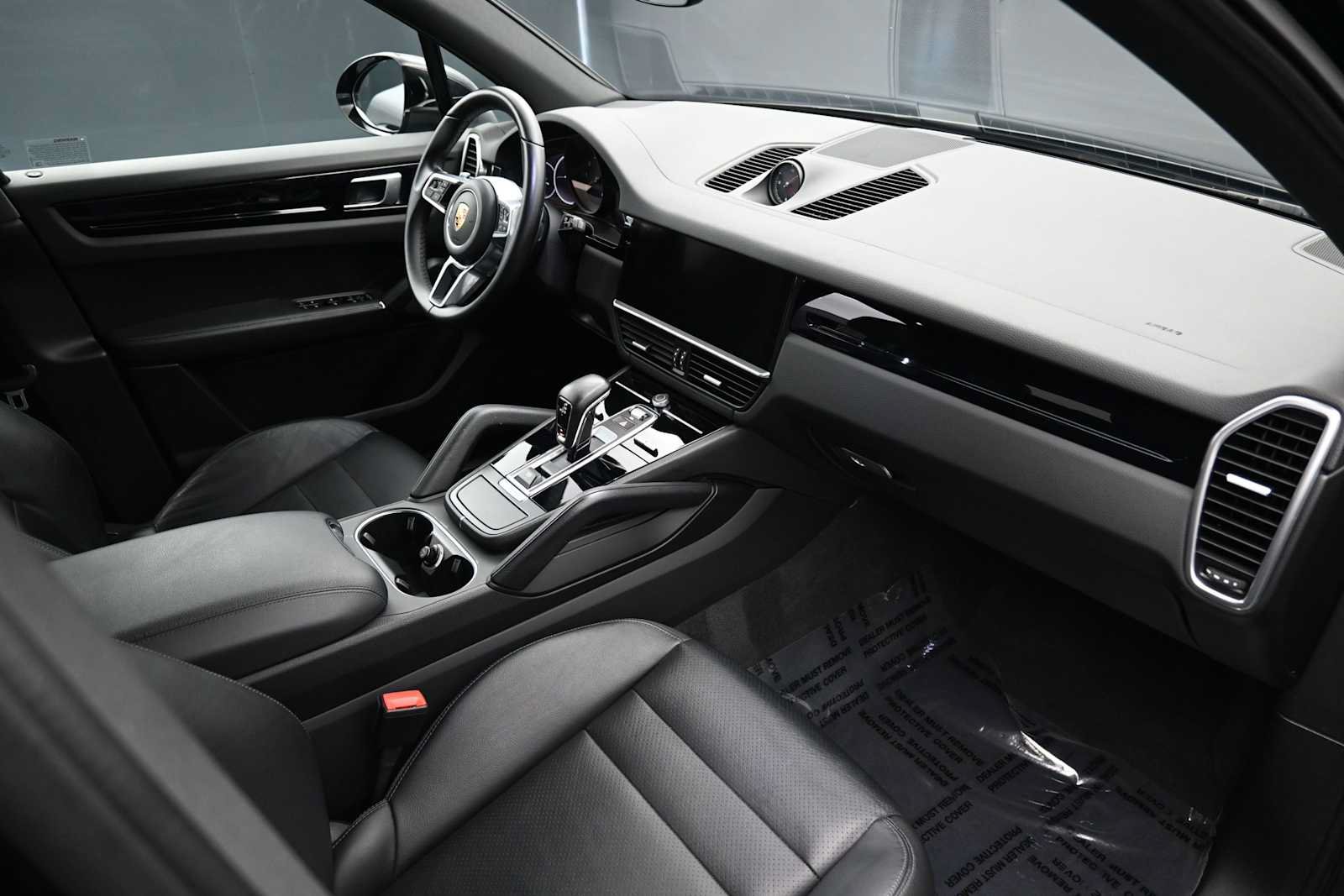 Certified 2021 Porsche Cayenne AWD/4WD image 21