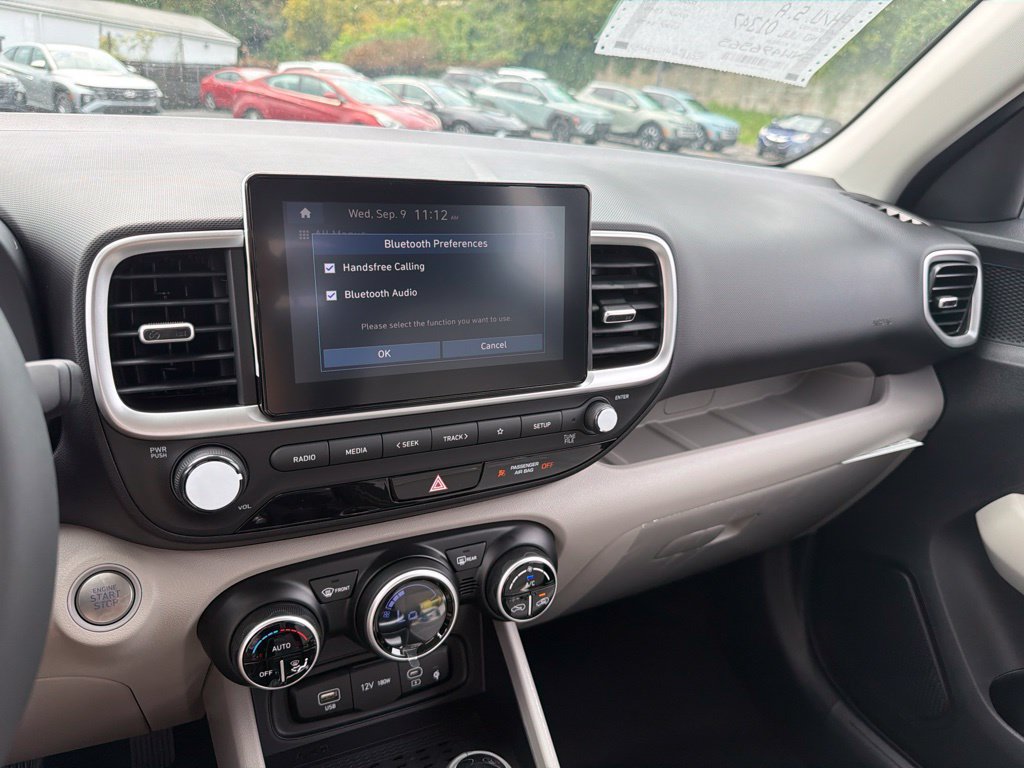 New 2026 Hyundai Venue SEL FWD image 23
