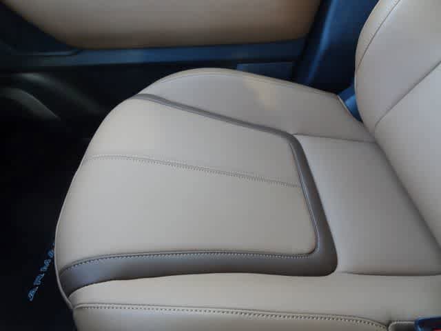 Used 2026 Nissan Armada SL w/ Captain's Chari Seat Package AWD/4WD image 14