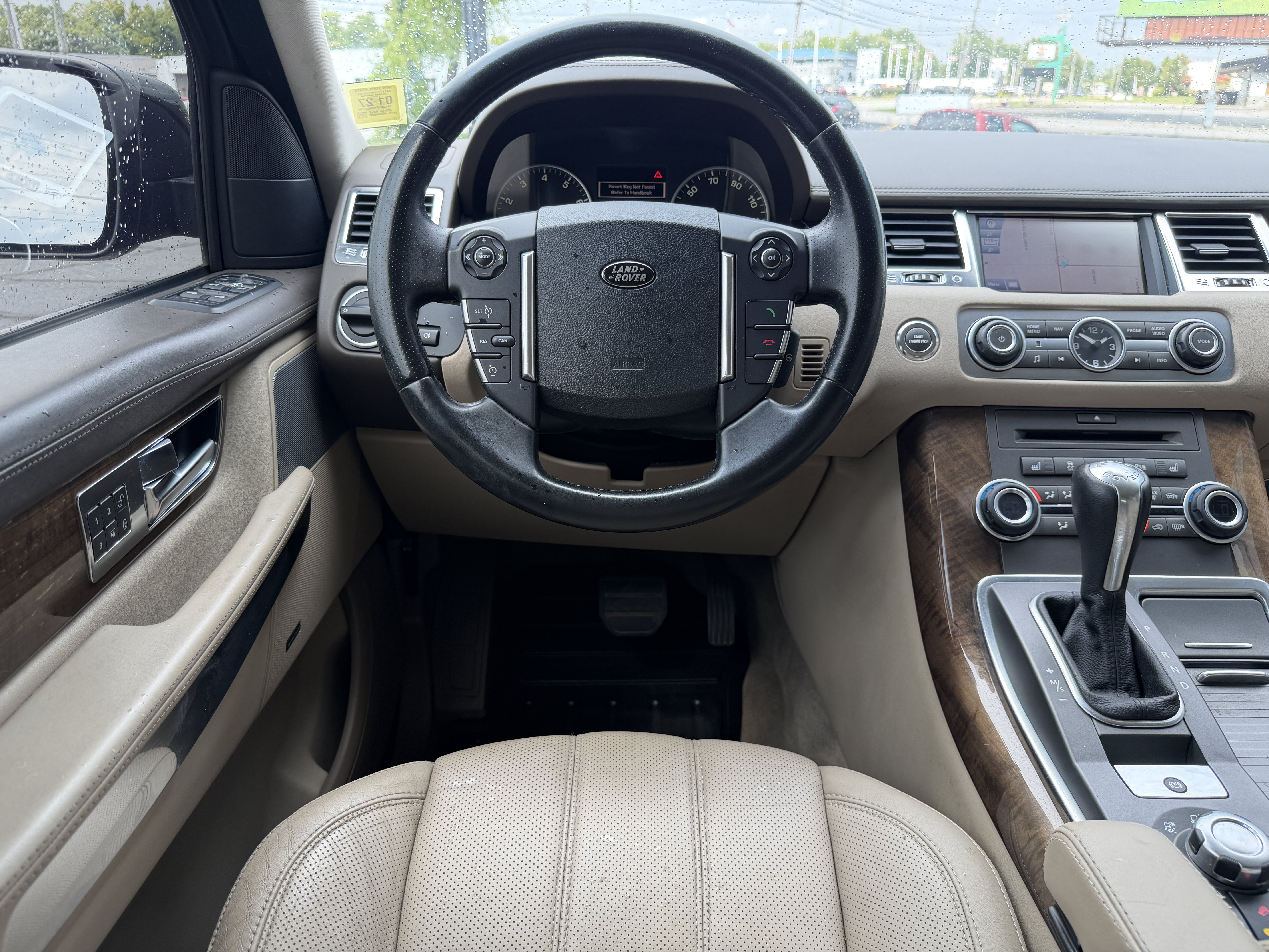 Used 2011 Land Rover Range Rover Sport HSE LUX AWD/4WD image 18